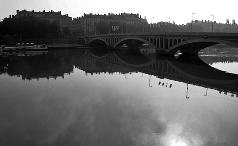 pont du rhône.jpg